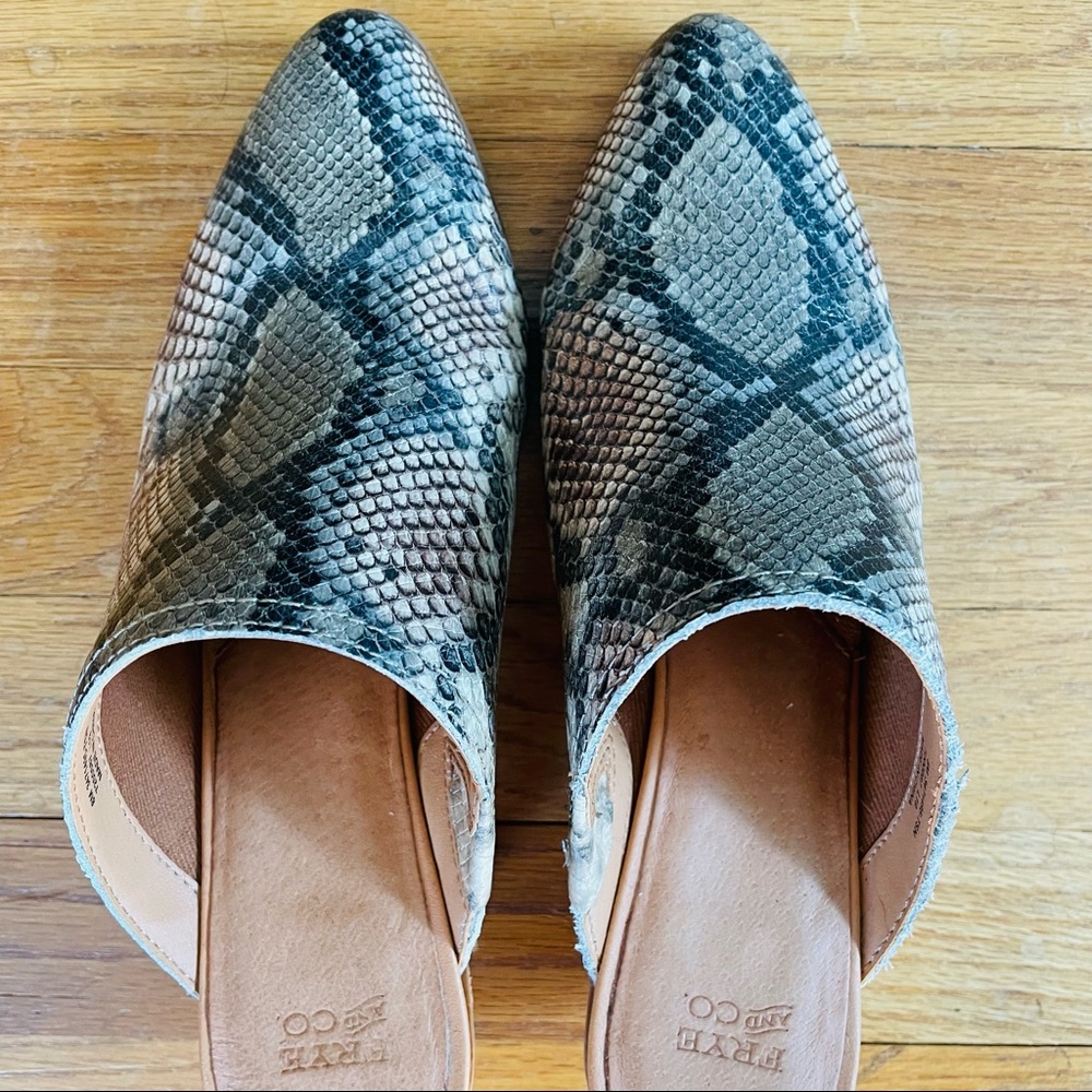 Frye & Co. - Jacy Taupe Mules